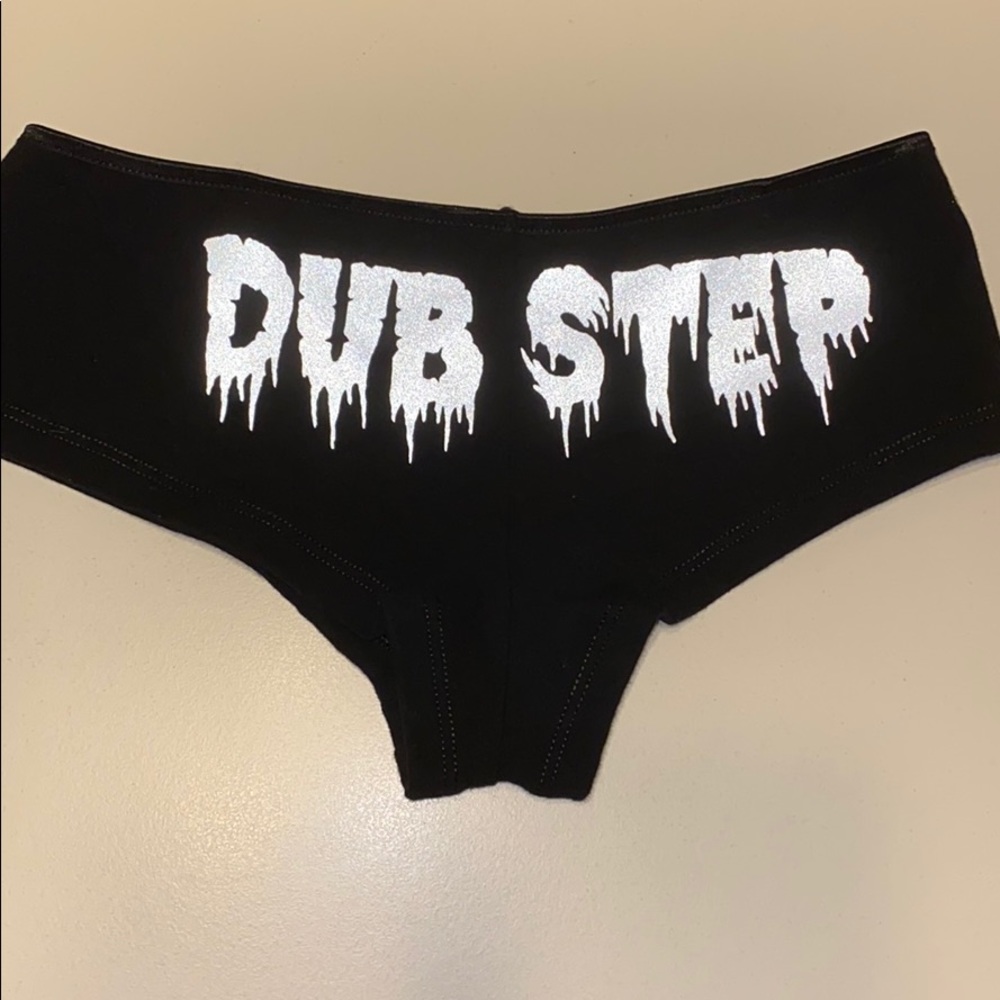 DUBSTEP Booty Shorts